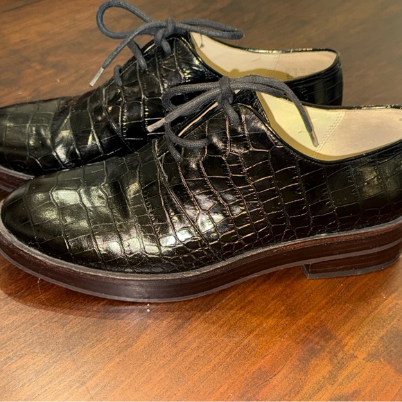 Clark’s Orla Kiely Crock Embossed Oxford Shoe Size 9 - Picture 6 of 12